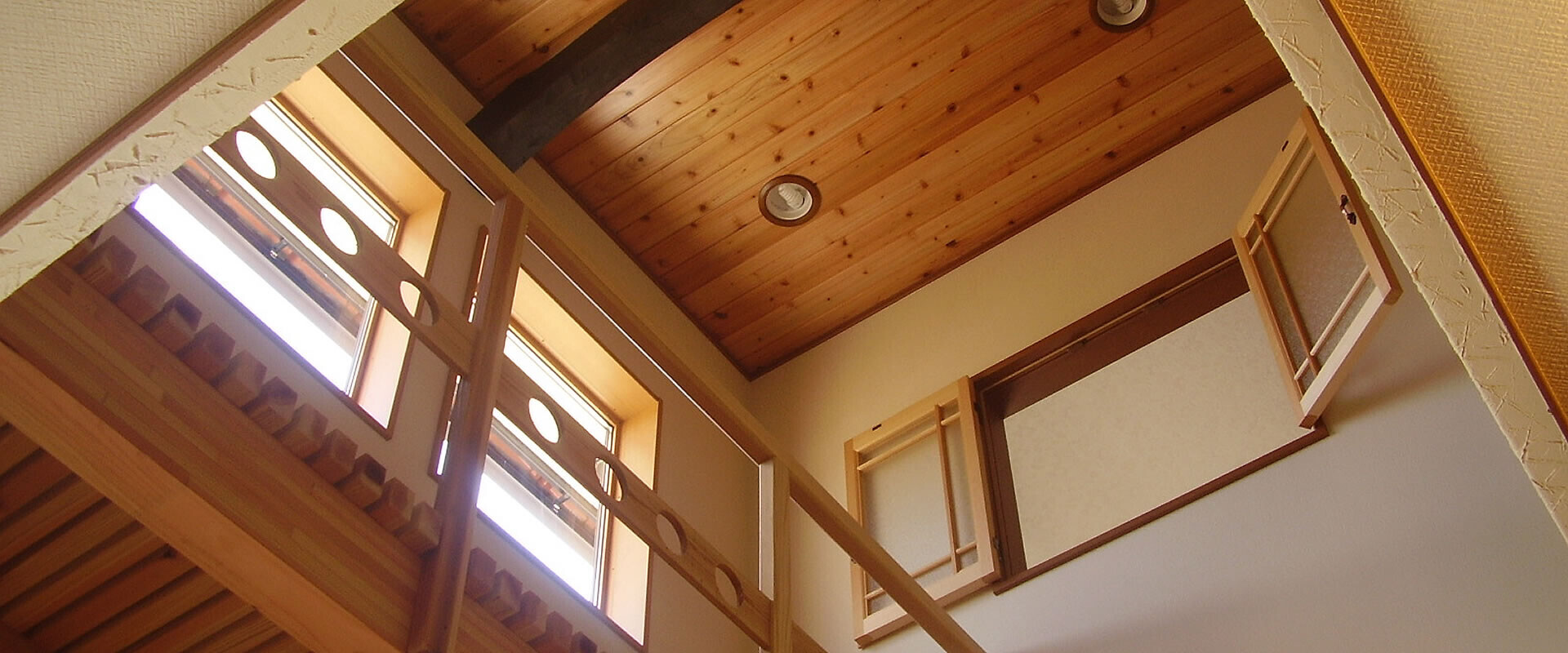 自然素材をふんだんに生かした家